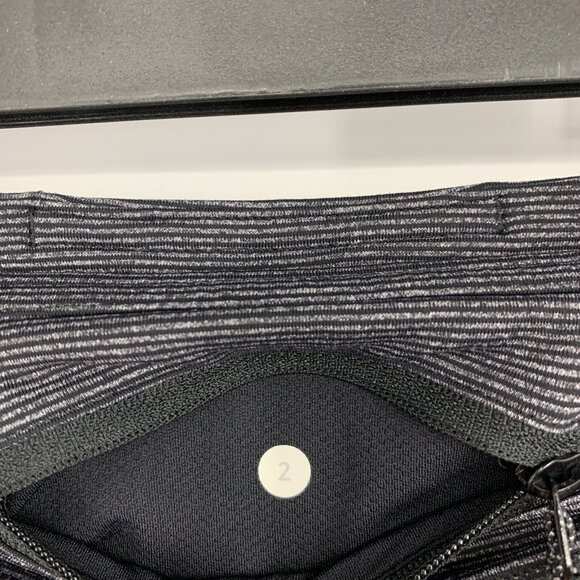 Lululemon Leggings Run Pace Tight Gray Black Wee Stripe Luxtreme - Picture 9 of 10